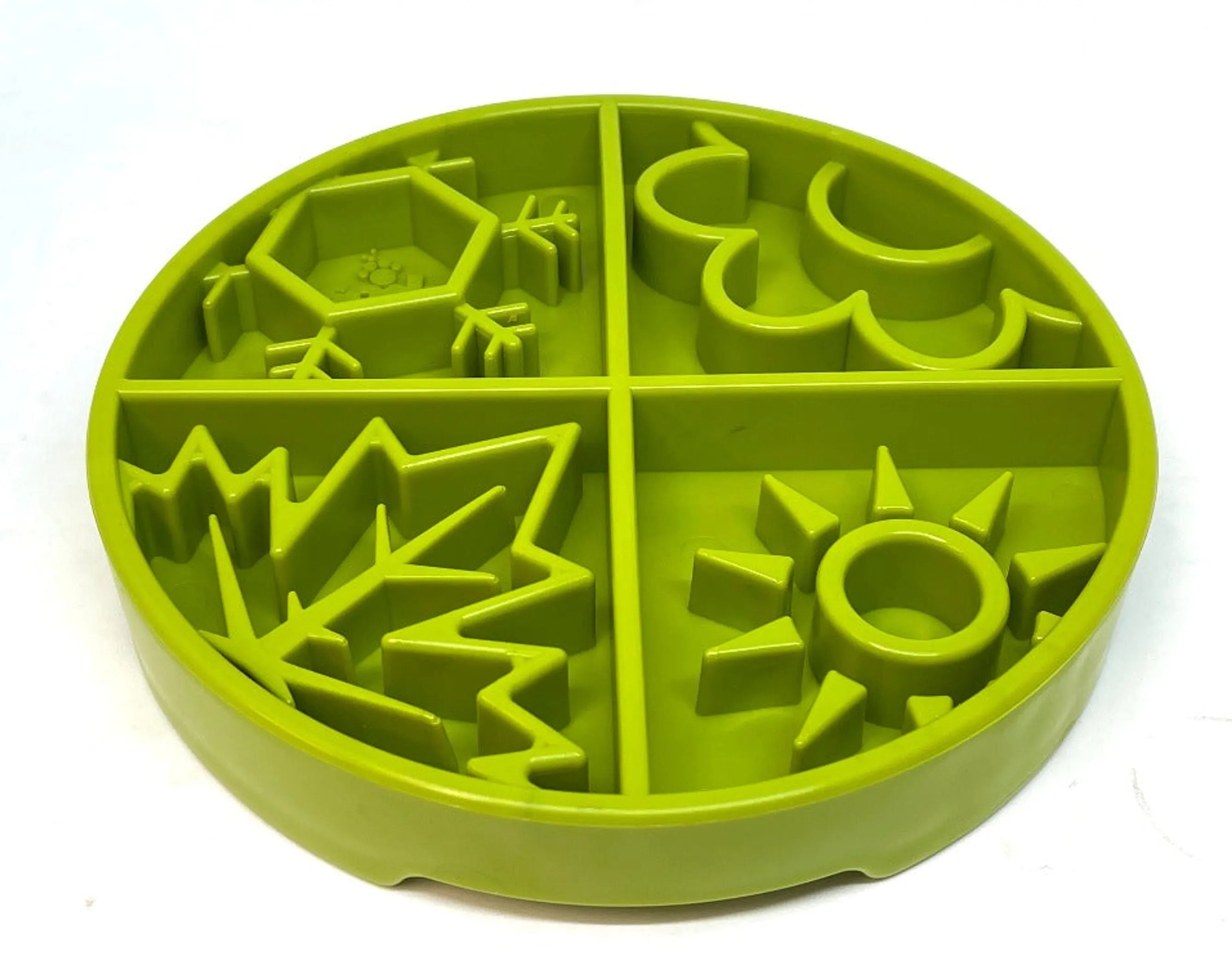 Four Seasons eTray - Shallow Slow Feeder Dog Bowl for Enrichment
